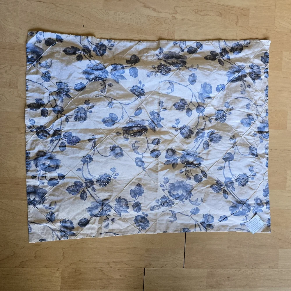 Floral Blue and Cream Pillow Shams Silk Blend Embellished Set Of Two‎ NWOT